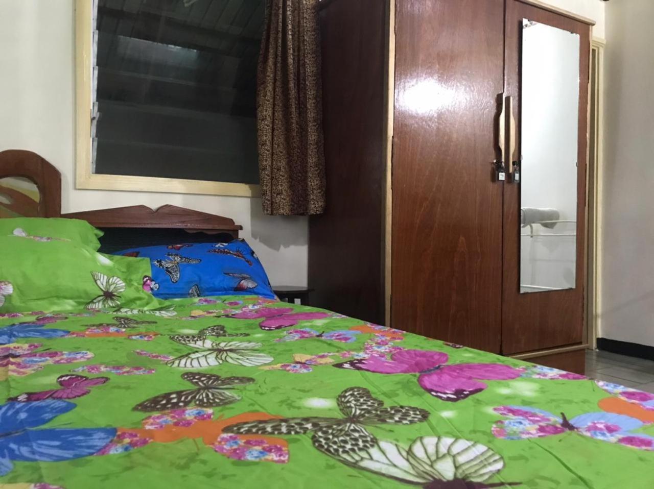 Unu Pikin Guesthouse Paramaribo Værelse billede